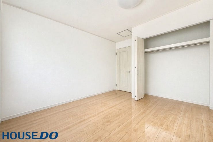 AI加工で家具削除しています