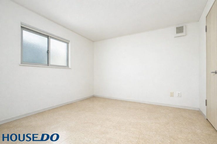 AI加工で家具削除しています