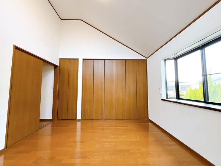 各居室に収納スペースあり◎
お部屋がすっきり片付きます。