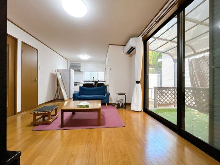 自然光が降り注ぎ明るく広々としたLDK◎