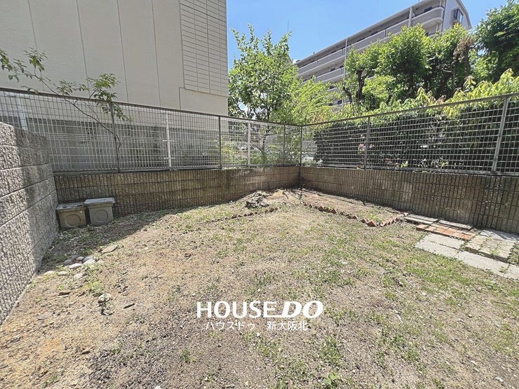 ■広々とした専用庭!ガーデニングや家庭菜園も楽しめますね♪