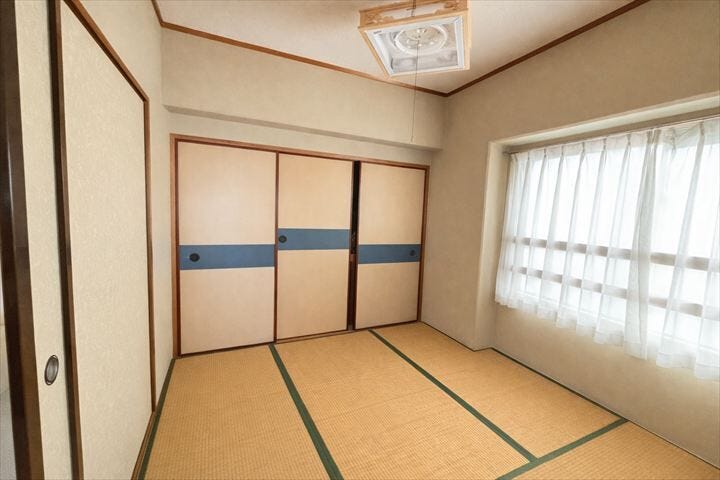 客間としても、普段使いの部屋としてもお使いいただける便利な和室です!
(2026年3月21日撮影)
※実際の写真から家具消しの加工行っております。