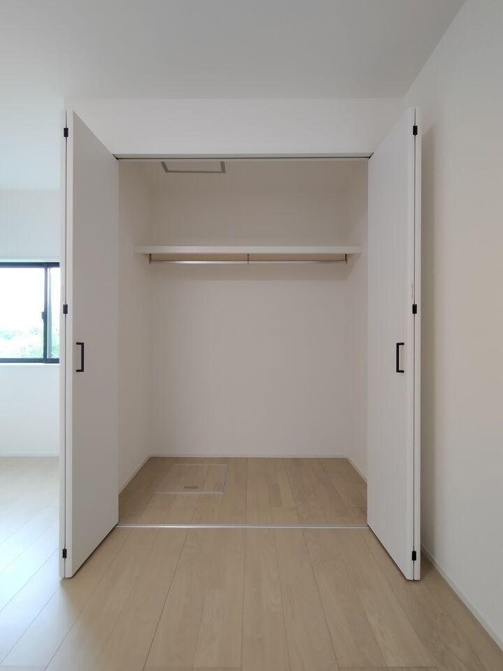 ★洋室 8.5帖+クローゼット