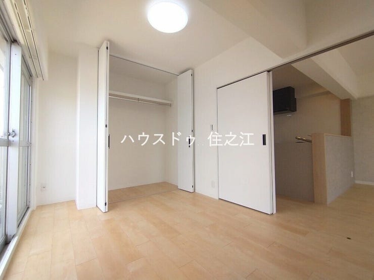 お子様の遊び場やお昼寝、来客用などライフスタイルに合わせてご使用できます (売主購入時写真)