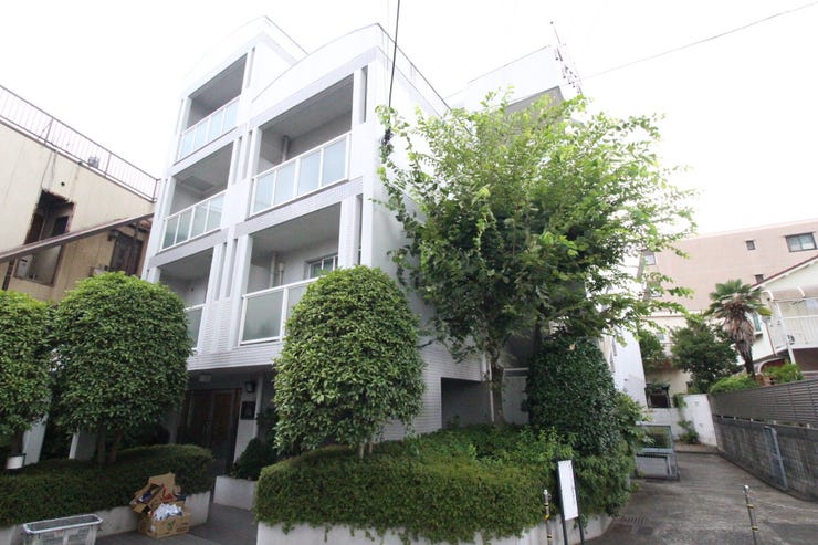 【外観】
明るく爽やかな色合いの外観♪