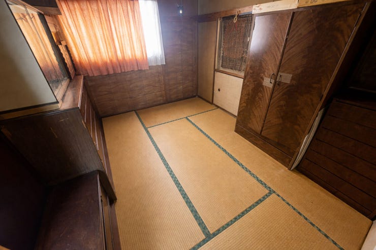 ※空室をイメージしCG加工したものです。
画像は実際の室内写真と間取り図から再現した「室内イメージ」で実際とは多少異なります。