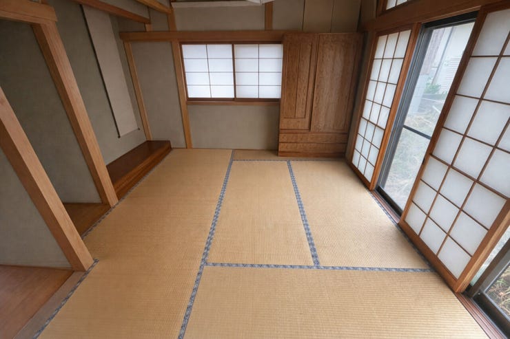 ※空室をイメージしCG加工したものです。
画像は実際の室内写真と間取り図から再現した「室内イメージ」で実際とは多少異なります。