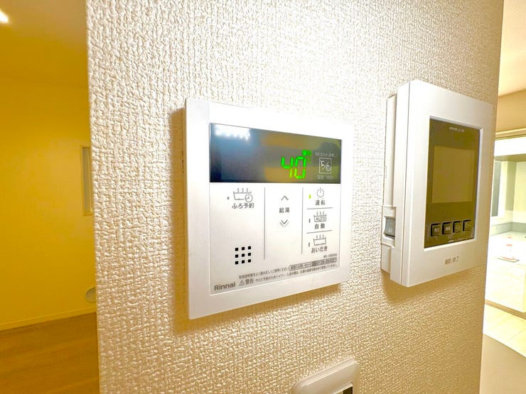 温水設備:リモコン