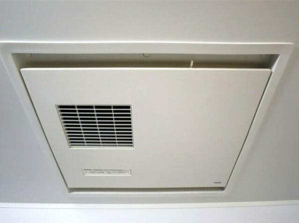 24時間乾燥付き浴室暖房機