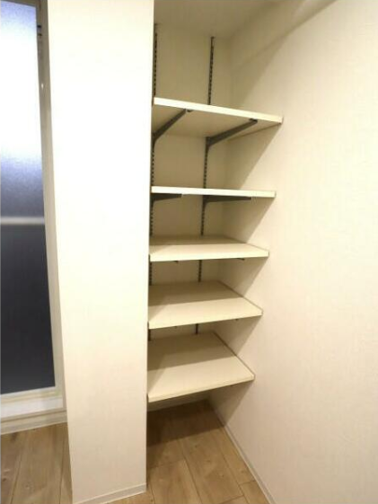 洗面所 リネン庫
便利で家事の時短にもなります。