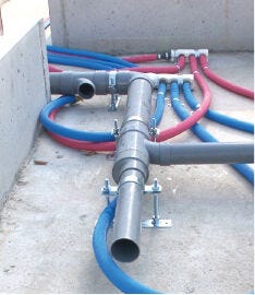 給排水管とガス管の日常における維持管理のしやすさを評価しています。構造に影響が及ばない補修も可能です。