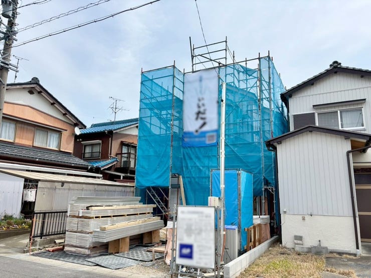 北向きの土地は直射日光を直接浴びにくいため、室内や駐車している車の温度が高くなりにくく、エアコンの効率も向上します!