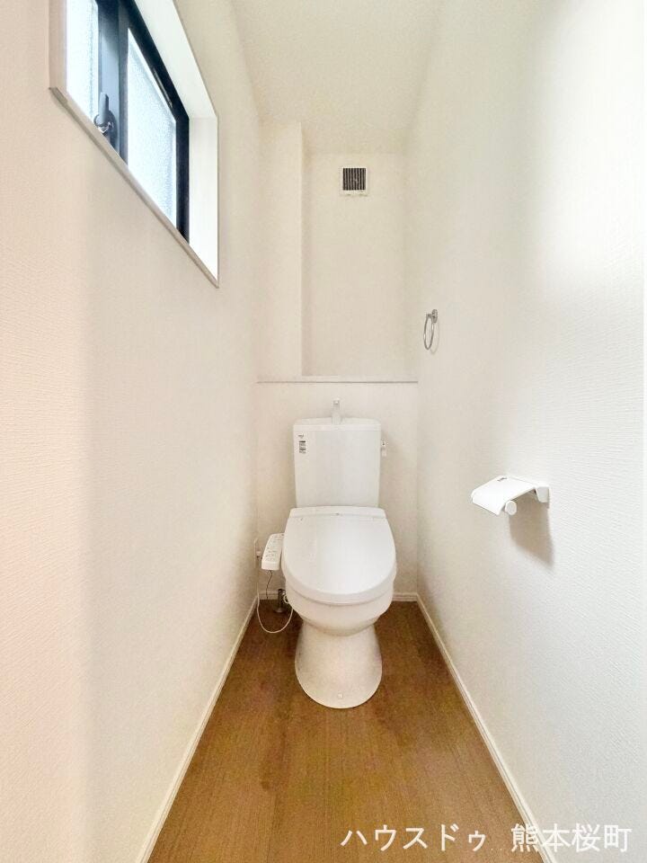 ■一人になれる安らぎの場所■清潔さと静けさを両立した空間。心落ち着くひとときを過ごせる、プライベートなレストルームです。