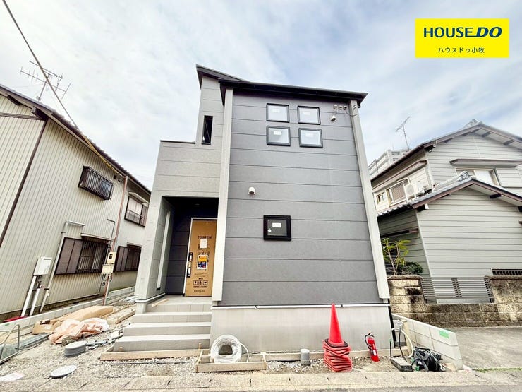 【外観】
構造の安定・劣化の軽減・維持管理更新への配慮・空気環境の4分野で住宅性能表示制度最高等級取得!