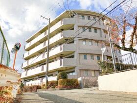 吹田市山手町３丁目