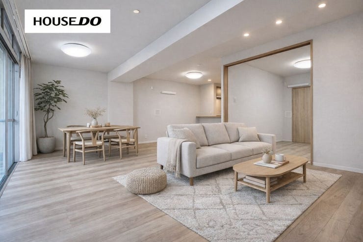 【リビング】
LDK広々21帖超。隣接するお部屋とつなげて使えば、さらにのびやかな住空間に!※AIでインテリアを配置したイメージ図です