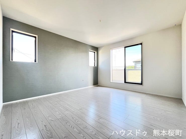 ■2階9帖洋室■心からリラックスできる静けさ、上質な眠りで、毎日をリセットします。明日への活力を養う空間です。