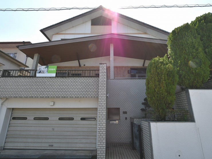 外観を北側より撮影