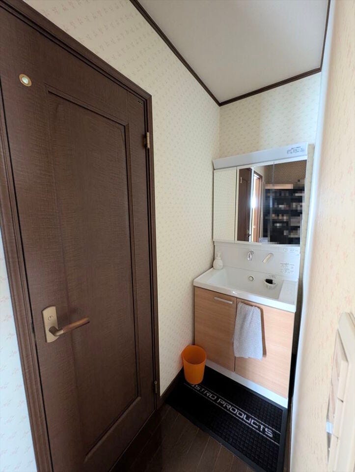 2階洗面
忙しい朝の時間帯も混雑することがありません。