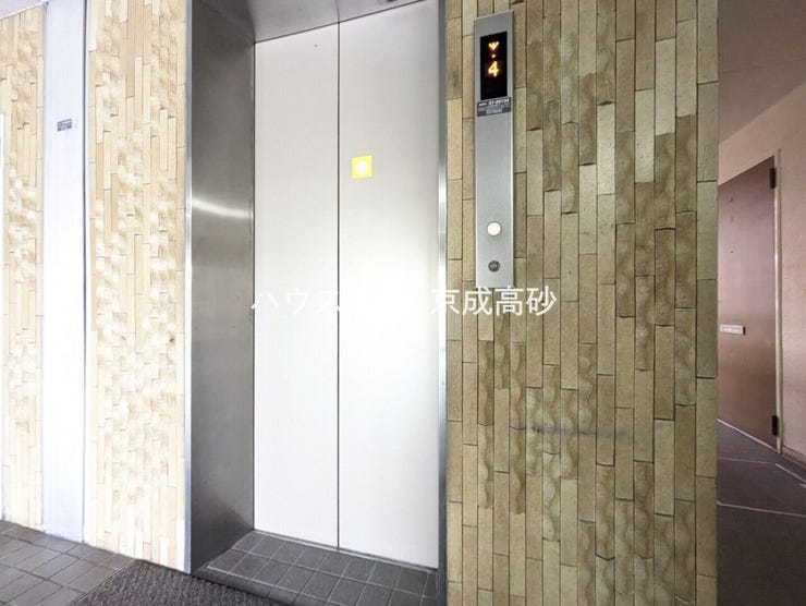 エレベーター1基