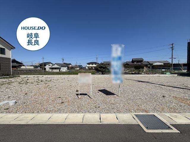 【外観】
名鉄竹鼻・羽島線「柳津」駅、徒歩18分
岐阜バス「東鶉7丁目」停、徒歩3分
鶉小学校、境川中学校
