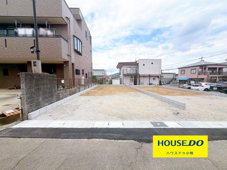 【外観】
整形地は規則的な形状化から資産価値が高く評価されることが多いです!