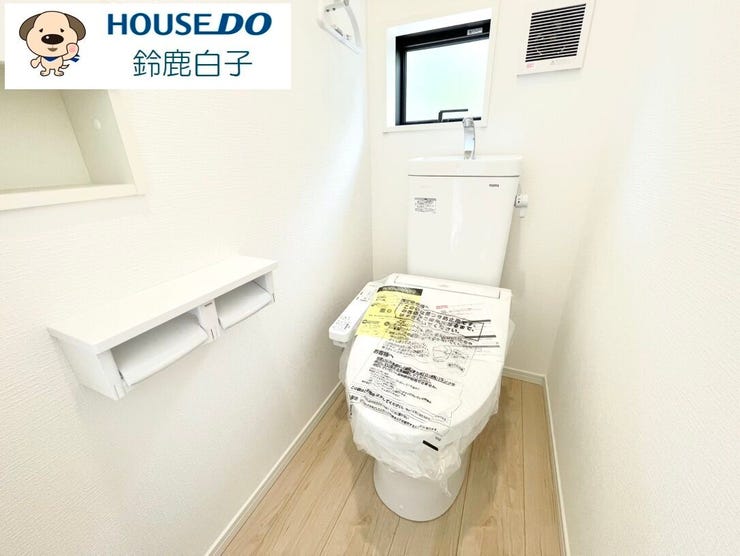 何の変哲もない…と思いきや、“落ち着き”に全振りしたトイレです。派手さゼロ、安心感100