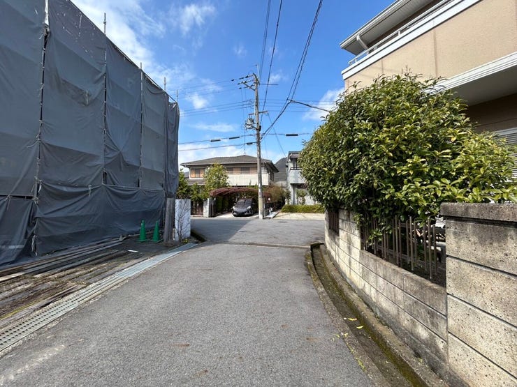 見通しの良い前道道路です