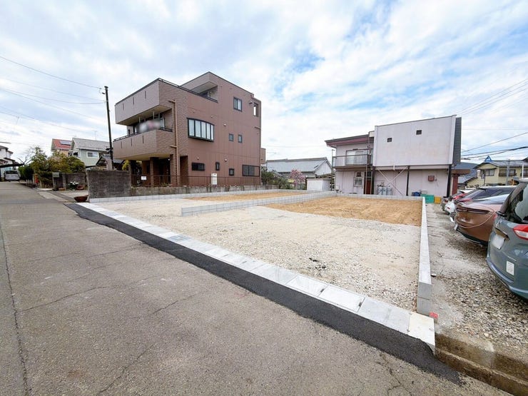 騒音や混雑が少ない閑静な住宅街は、家族連れや静かな暮らしを求める方におすすめです!