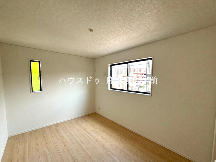 洋室6.75帖