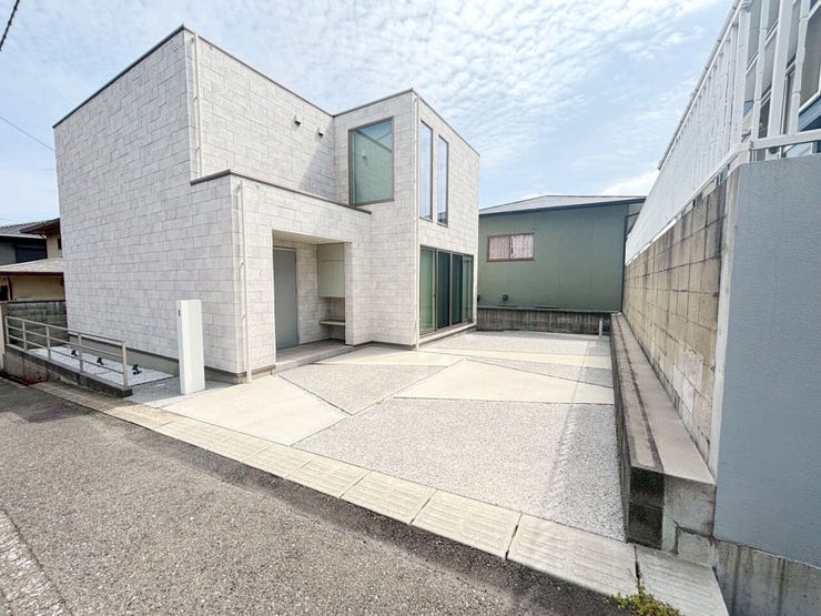 全館空調♪大空間吹抜♪スケルトン階段♪小倉北区緑ケ丘中古戸建て◎高気密高断熱住宅◎トヨタホーム施工