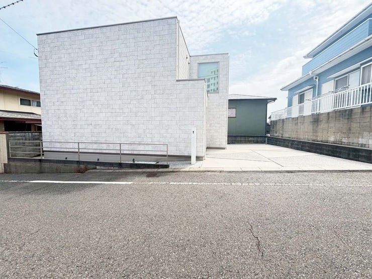 全館空調♪大空間吹抜♪スケルトン階段♪小倉北区緑ケ丘中古戸建て◎高気密高断熱住宅◎トヨタホーム施工