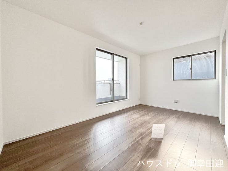 ■2階7.75帖洋室■心からリラックスできる静けさ、上質な眠りで、毎日をリセットします。明日への活力を養う空間です。