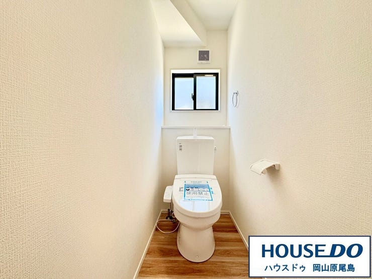 トイレは1階と2階に配置、清潔感のある温水洗浄便座です。
※同施工会社の物件イメージ写真です。