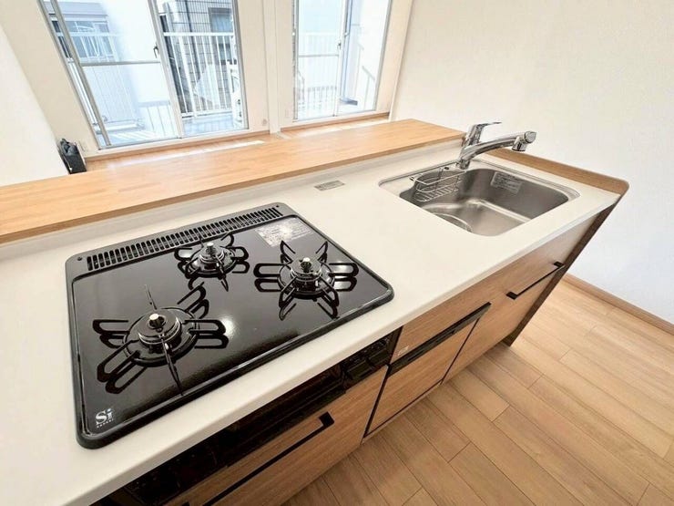 2025年9月にリフォーム済みです!
3口コンロで調理しやすいです!