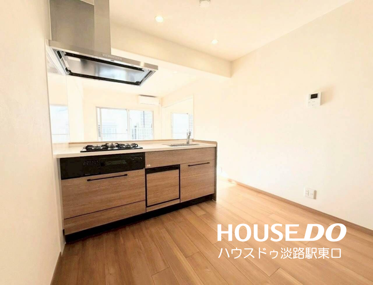 日中は電気が必要ないくらい明るいです!