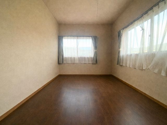 母屋※AIによる物消し加工をしています