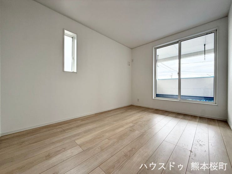 ■□■6帖洋室■□■寝室、書斎、趣味の部屋。家族の成長やライフスタイルに合わせ、様々な使い方ができる快適な空間です。