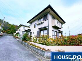 川西市けやき坂１丁目