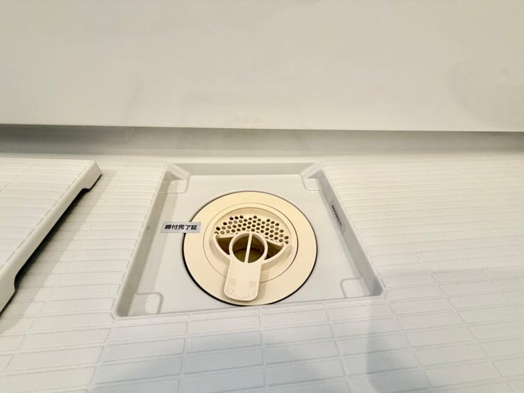 お手入れしやすい排水設備を採用し、浴室を清潔に保ち、気持ちよくお使いいただけます♪
