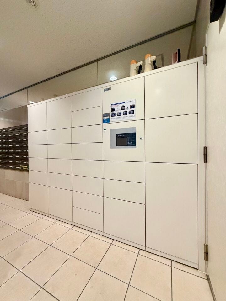 〈宅配ボックス〉再配達してもらわなくていいのは便利ですね♪