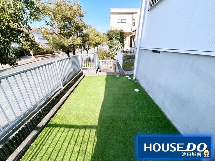 人工芝が映えます♪♪