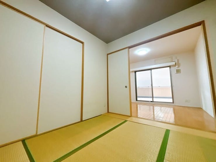 和室も日当たりが良く、明るい空間となっております。