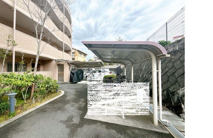 駐輪場、駐車場完備!