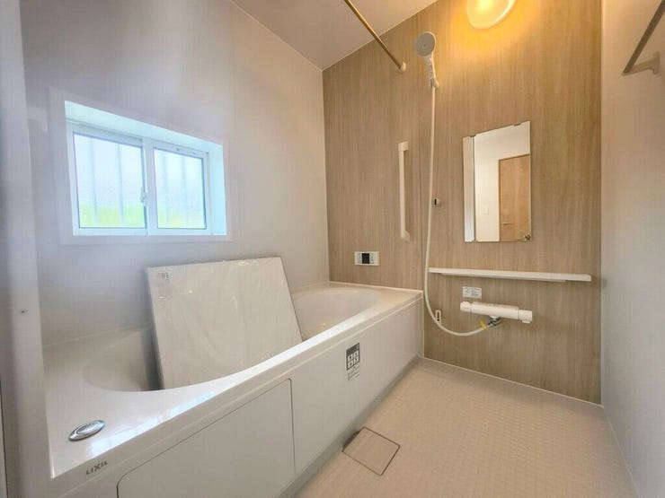 【Bathroom】リラックスできる空間で、一日の疲れを癒し、心身共にリフレッシュできます。