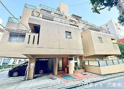 【外観】
存在感のある佇まい