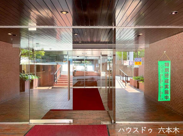 落ち着きと品格を感じる共用部