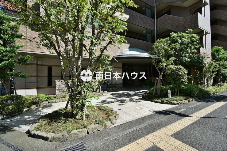 上荒田町 クレアガーデン上荒田 【クレアガーデン上荒田のエントランス】