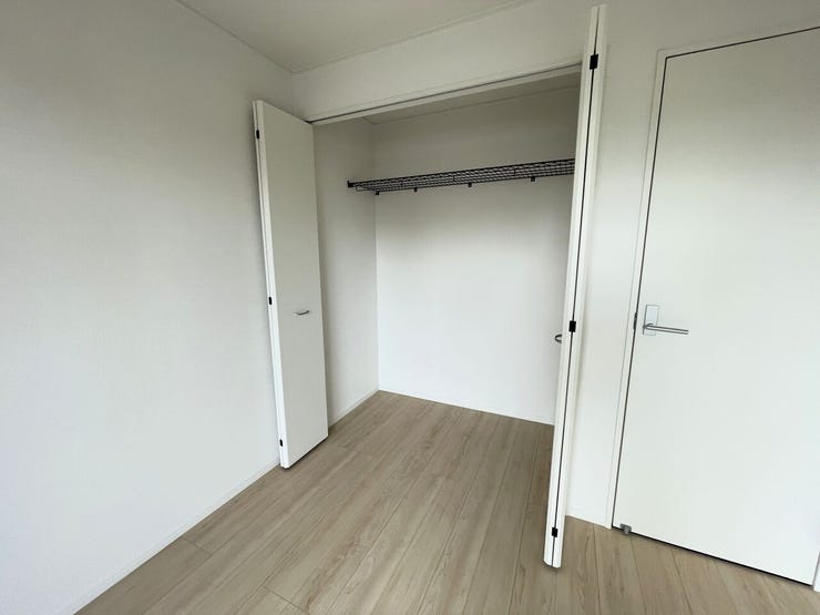 ◇クローゼット◇
全居室収納付き♪
お部屋がスッキリとお使いいただけます♪