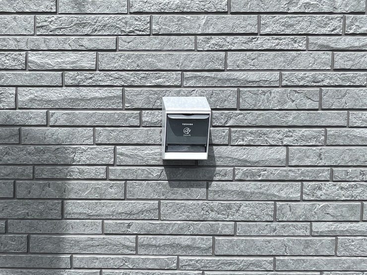 ○EV車用コンセント○
外壁にはEV車用のコンセントが標準装備♪
これからの時代には必須のアイテムになりそうですね♪